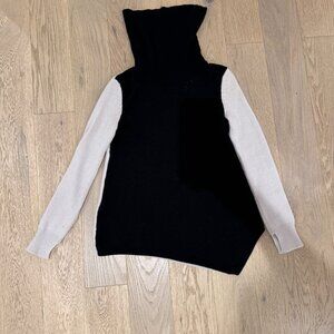 BCBG Max Azria Two-Tone Asymmetrical Turtleneck Sweater, Size XS – Chic Black &